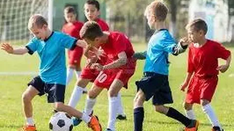 时尚暖意鞋履——百丽明星款小土豆吐司雪地靴