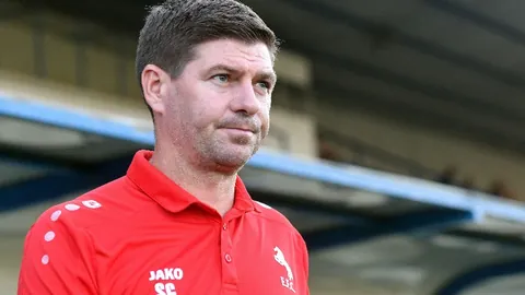 阿坎吉：全能中场后卫受赞，当前非夺冠决战阶段！